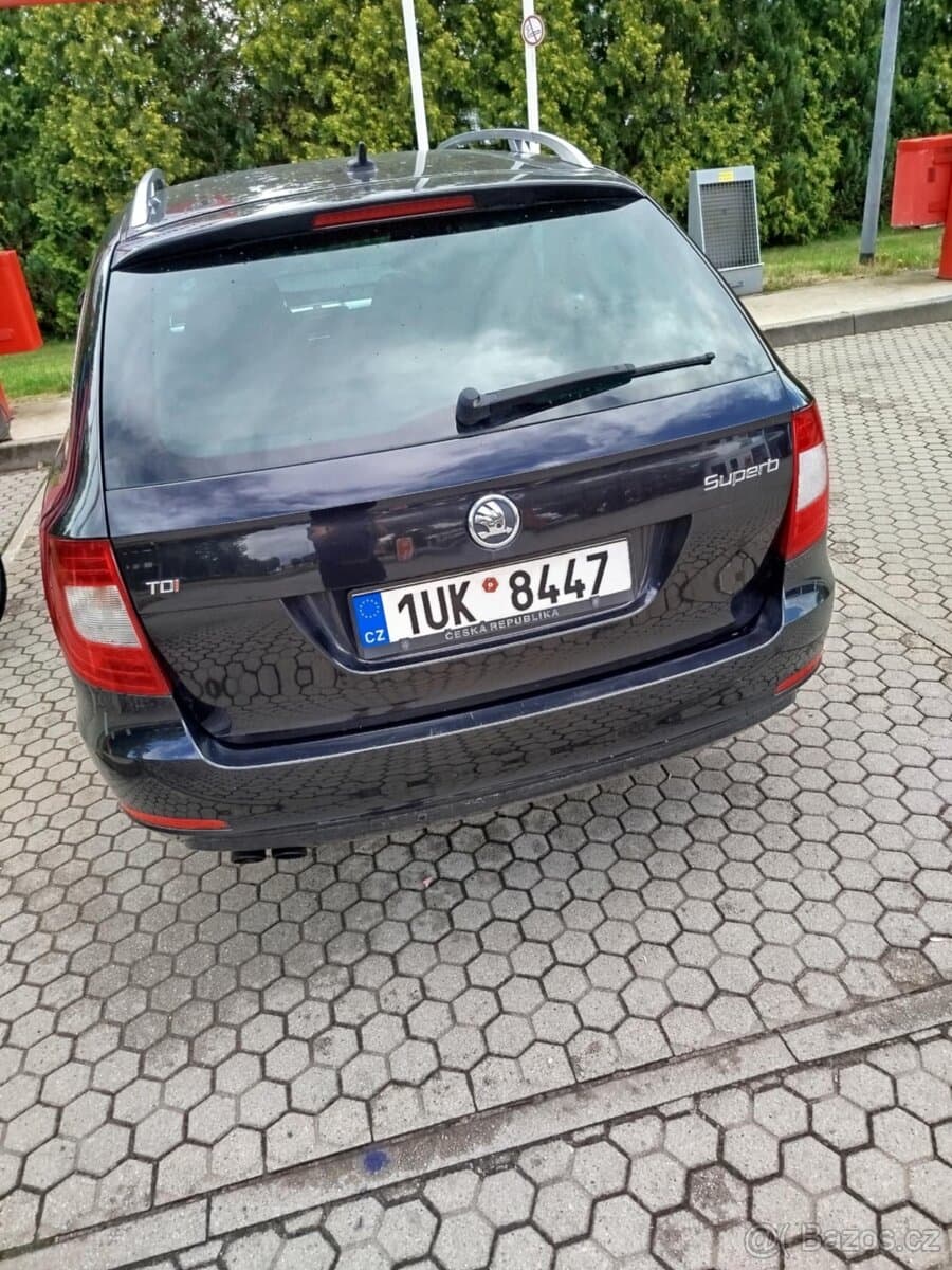 2011 Škoda SUPERB - 4