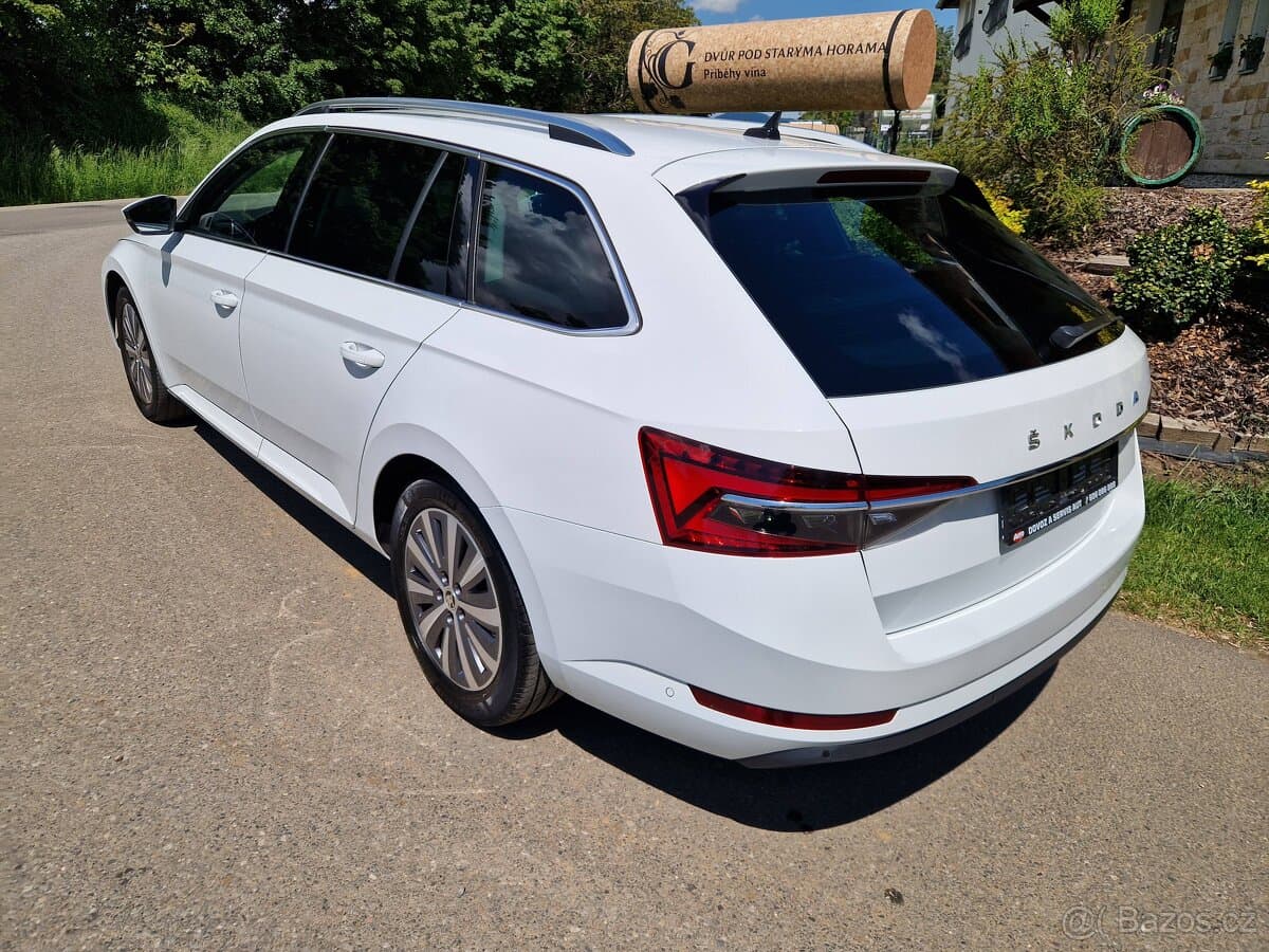 2023 Škoda SUPERB - 4