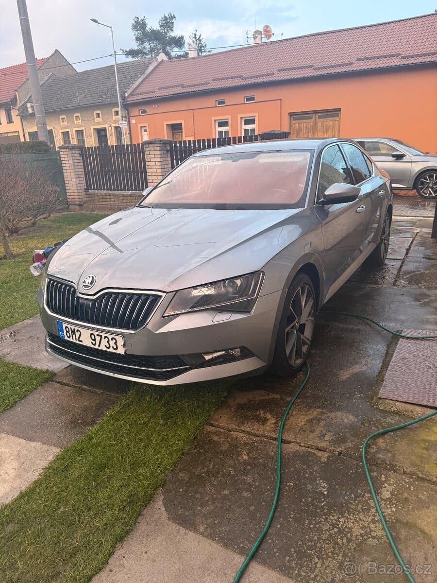 2017 Škoda SUPERB - 4
