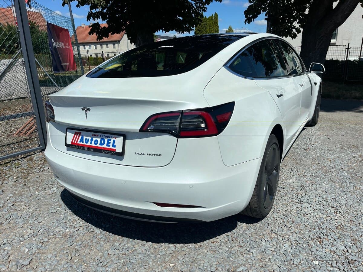 2020 Tesla MODEL 3 - 4