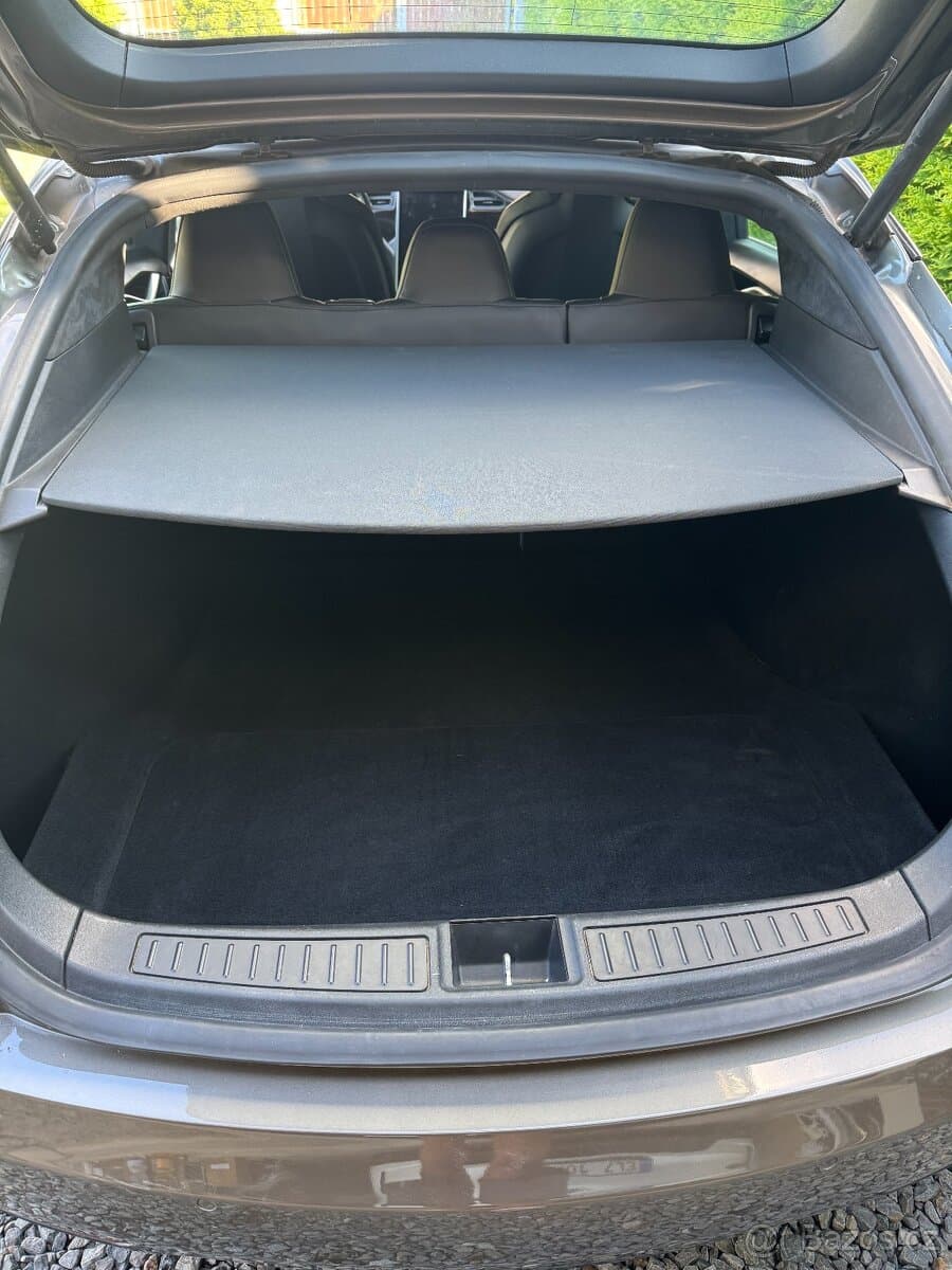 2016 Tesla MODEL S - 4