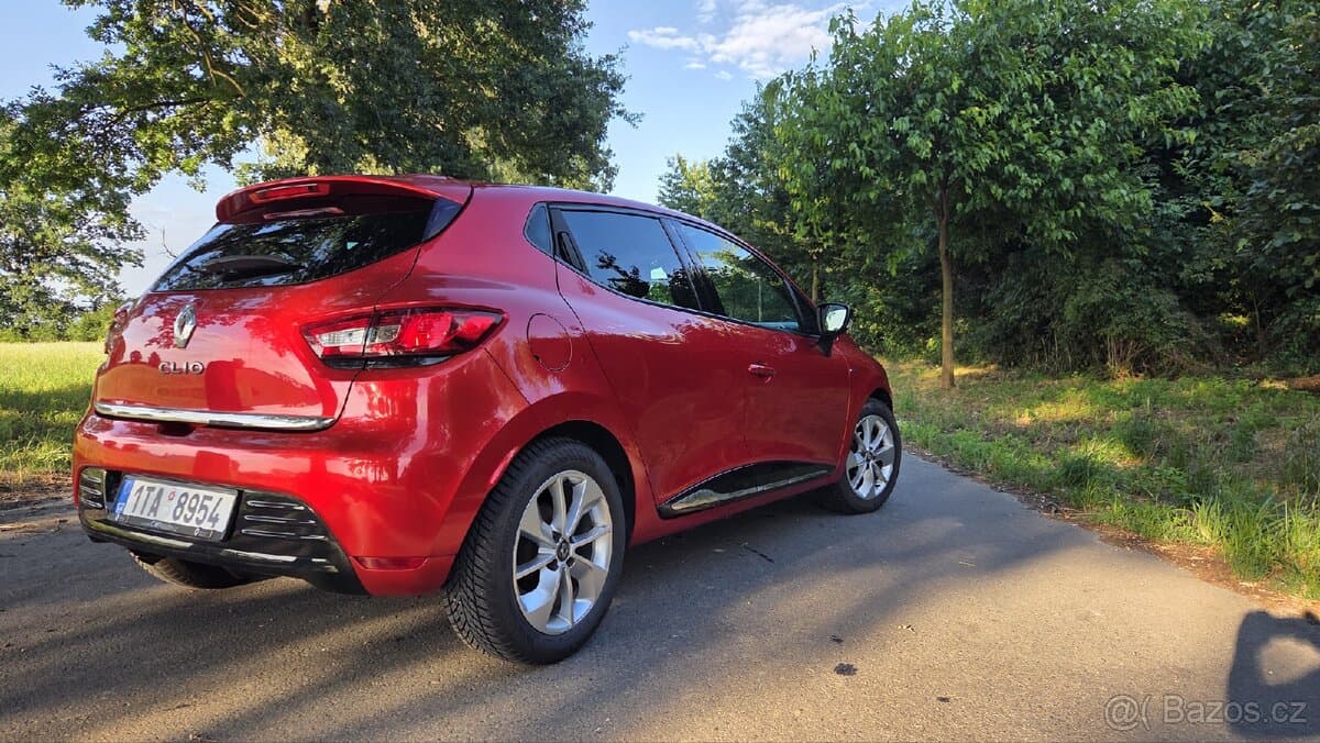 2016 Renault CLIO - 4