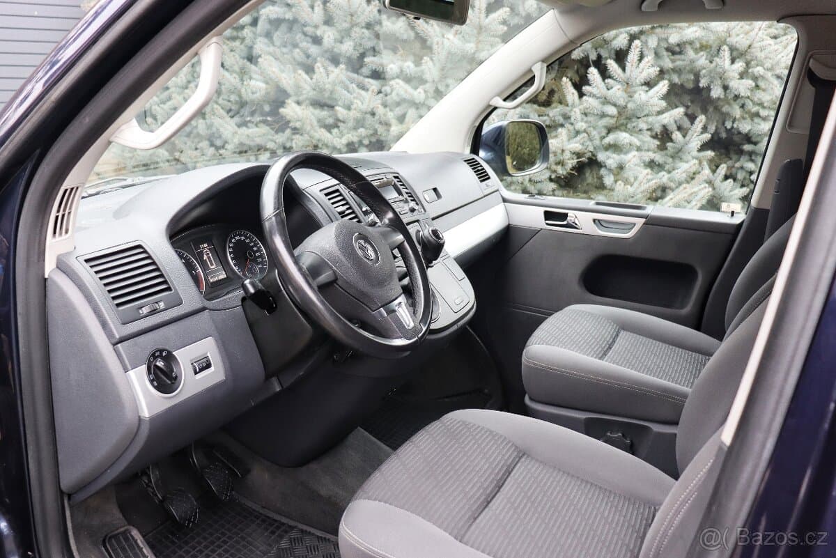 2013 Volkswagen MULTIVAN - 4