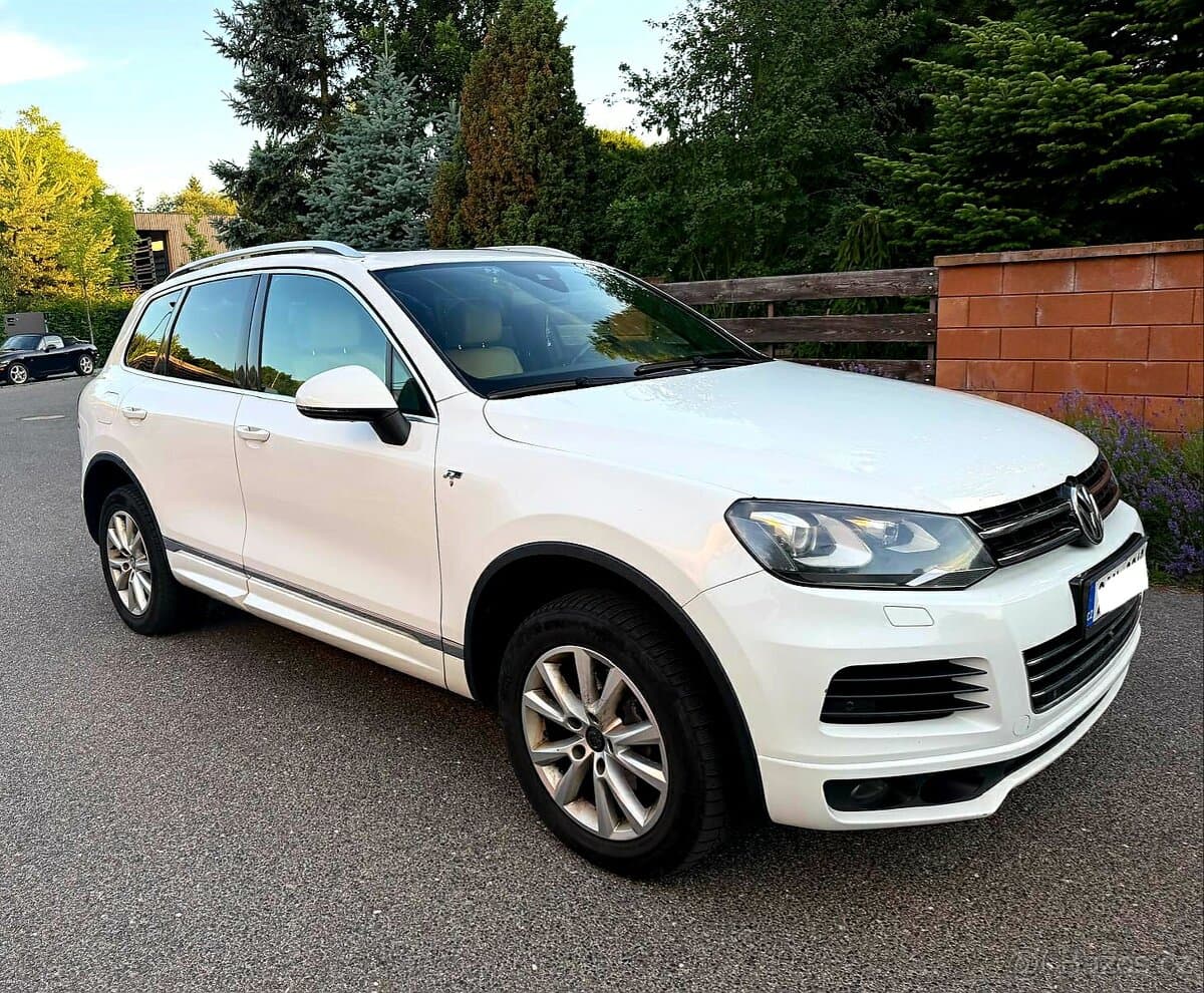 2013 Volkswagen TOUAREG - 4