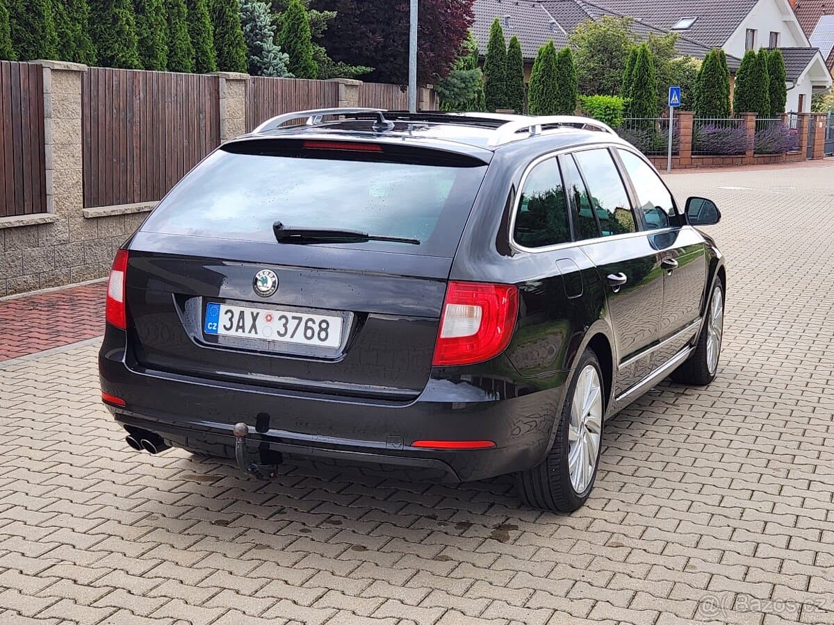 2011 Škoda SUPERB - 4
