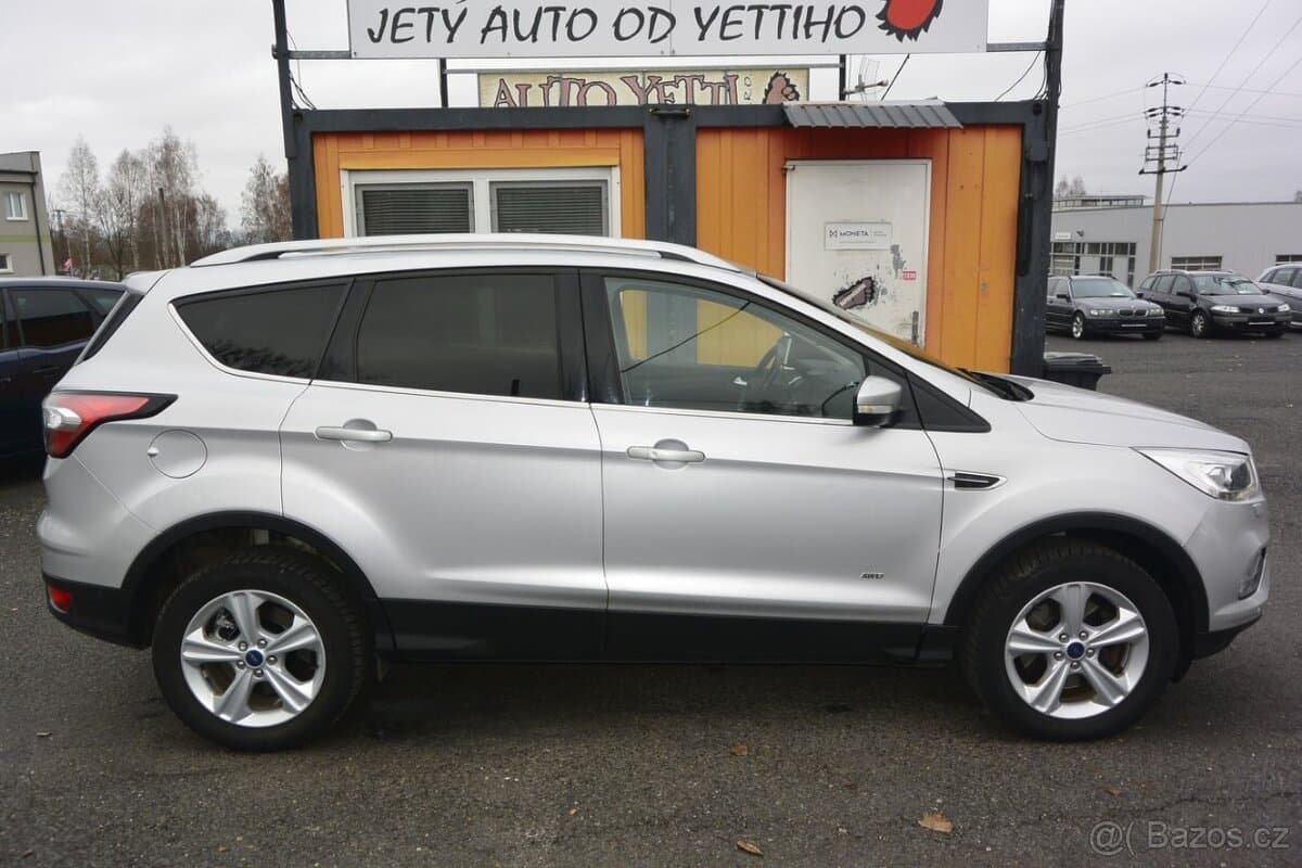 2017 Ford KUGA - 4
