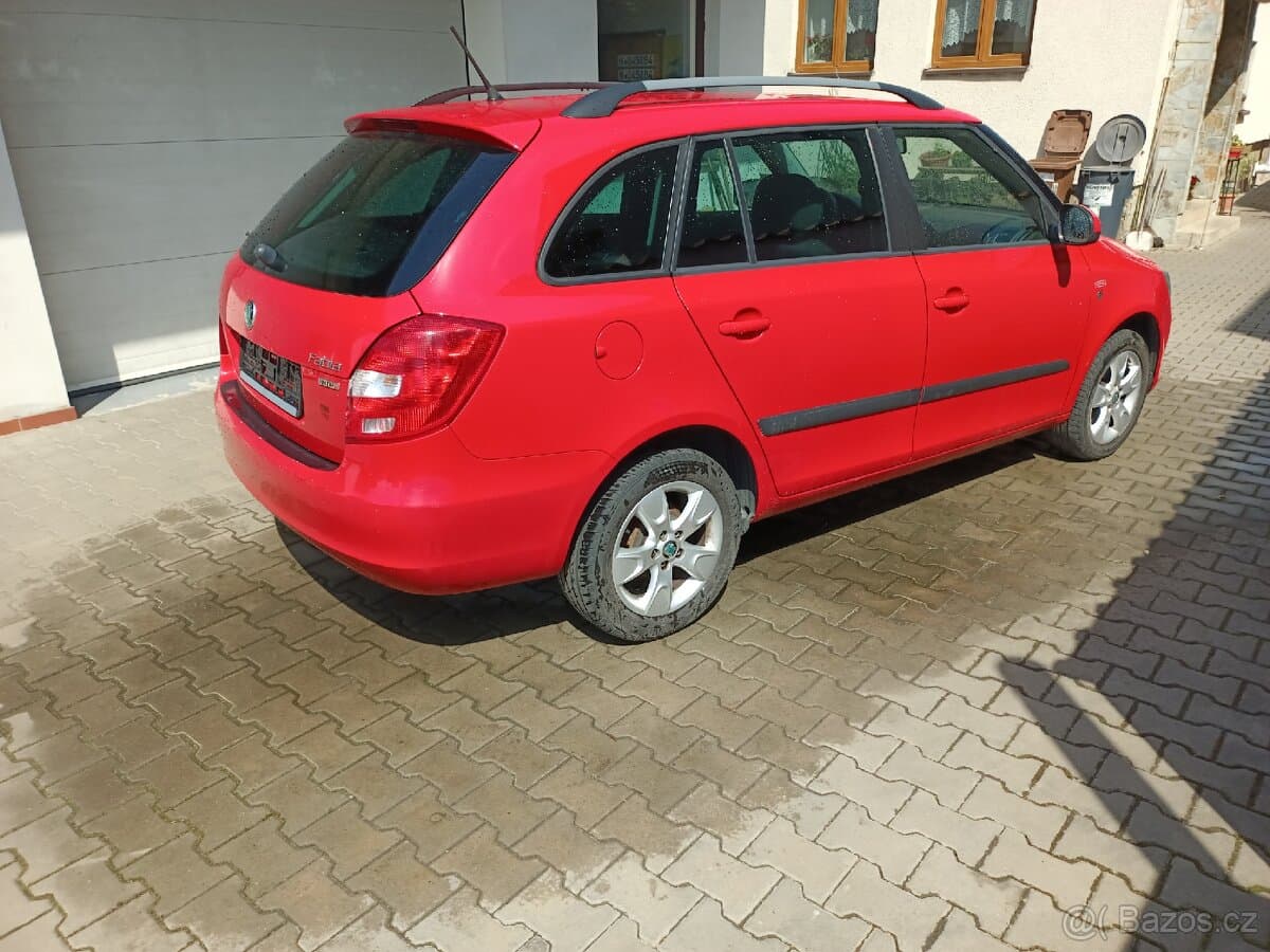 2012 Škoda FABIA - 4
