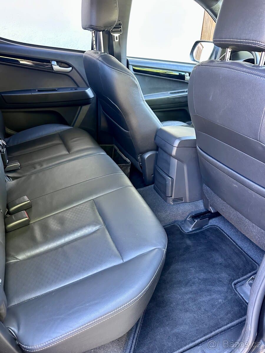 2017 Isuzu D-MAX - 4