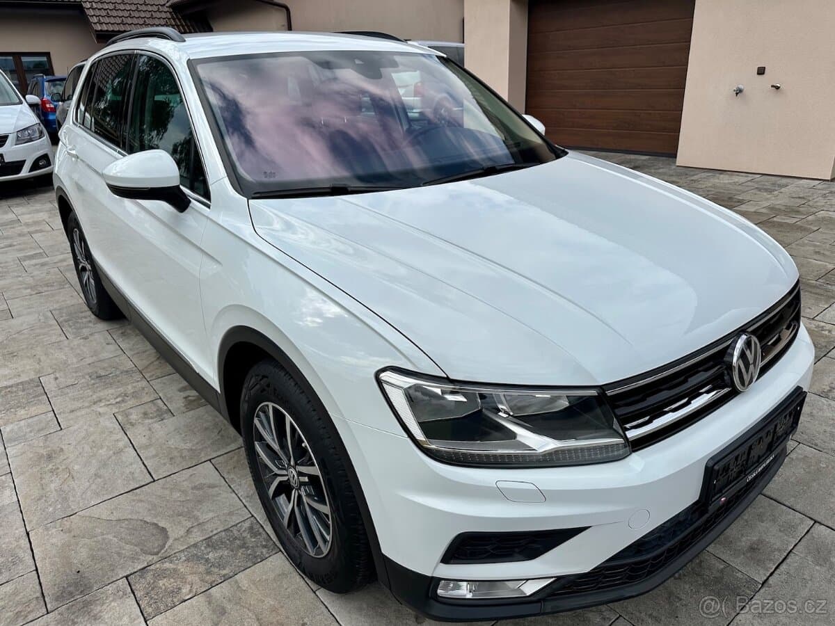 2017 Volkswagen TIGUAN - 4