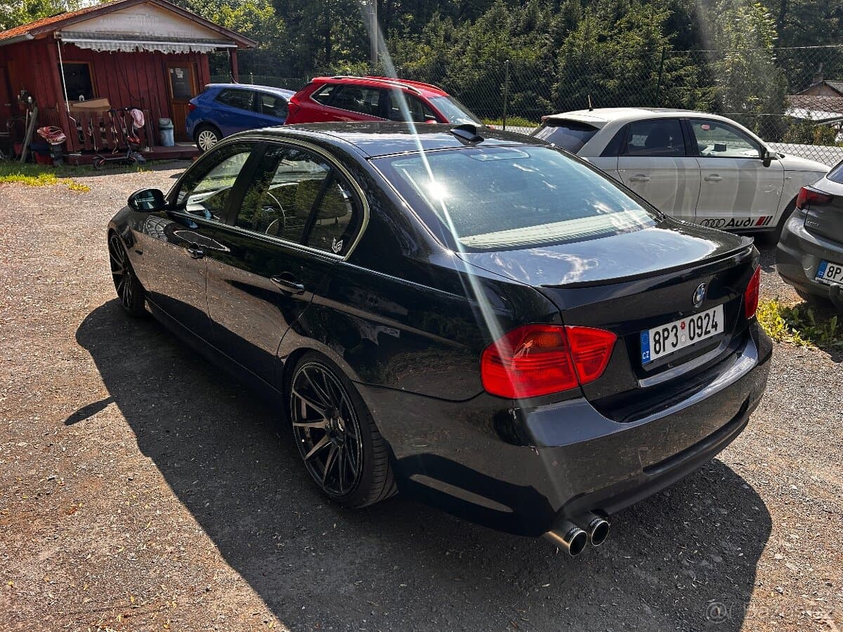 2005 BMW 3-SERIES - 4