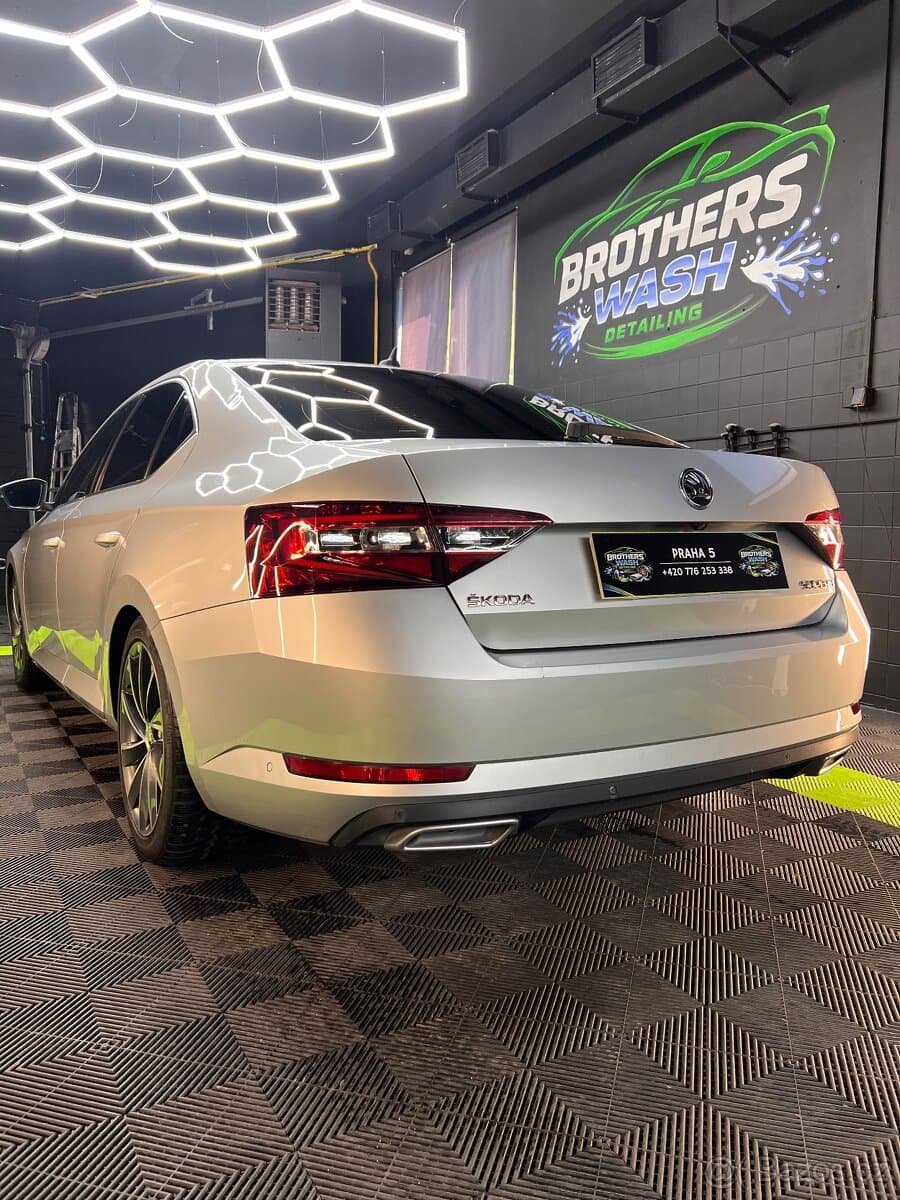 2016 Škoda SUPERB - 4