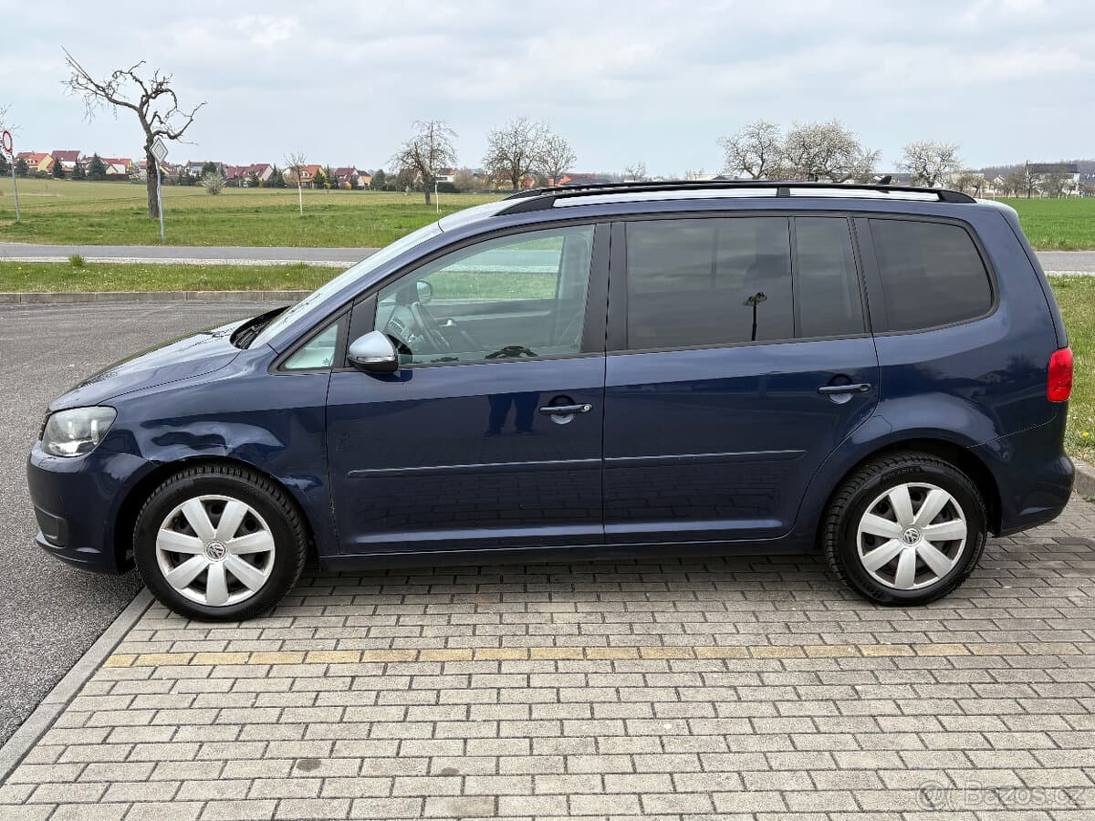 2010 Volkswagen TOURAN - 4