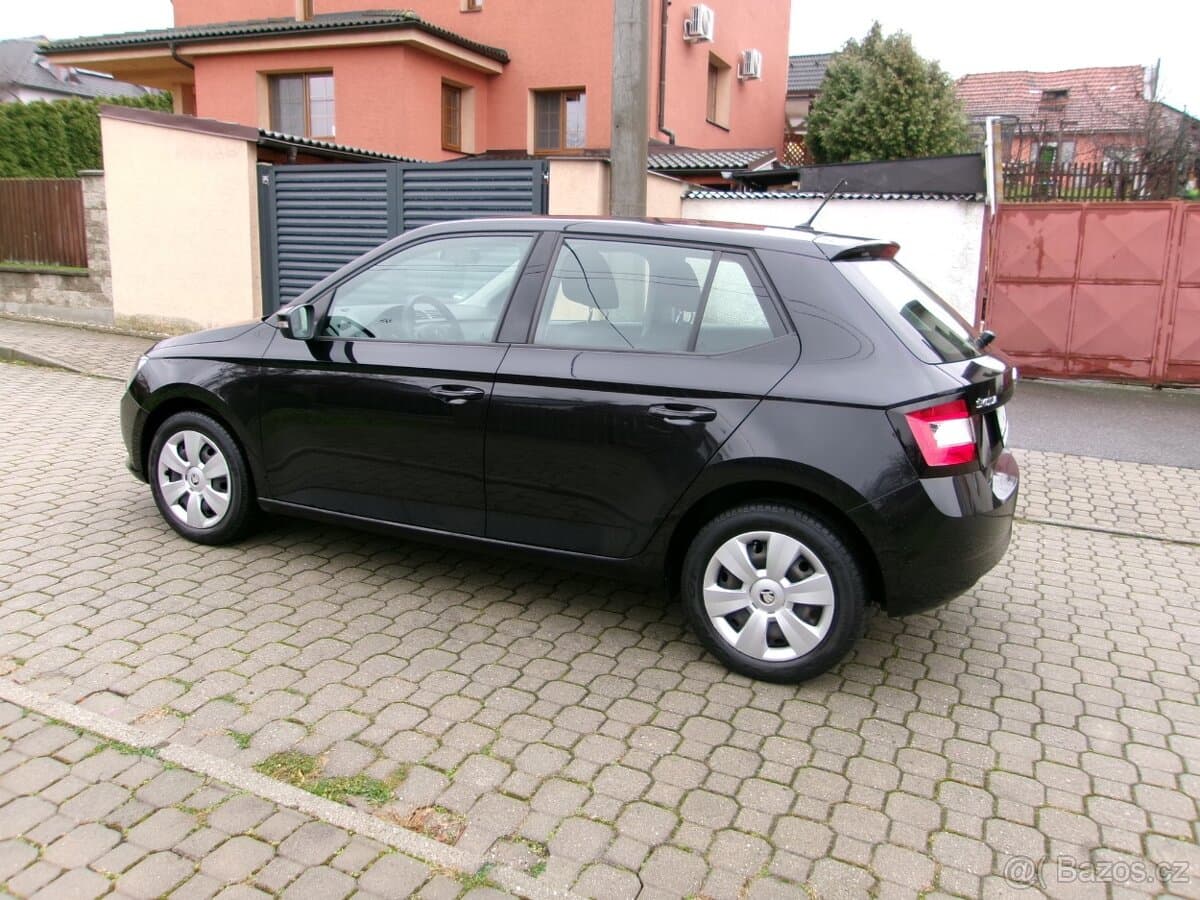 2015 Škoda FABIA - 4