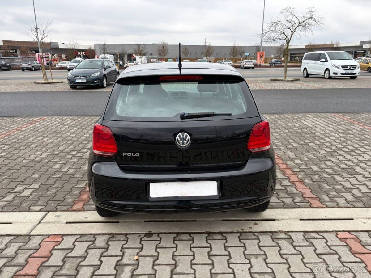 2011 Volkswagen POLO - 4