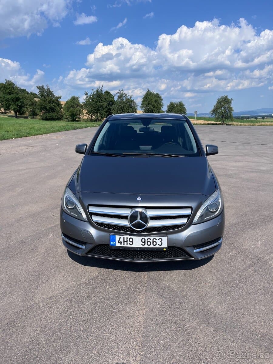 2011 Mercedes-Benz EQB - 4