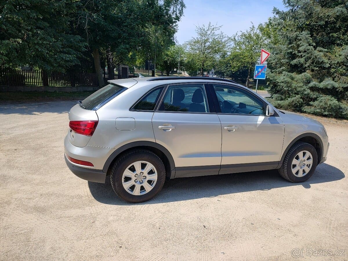 Audi Q3 - 4