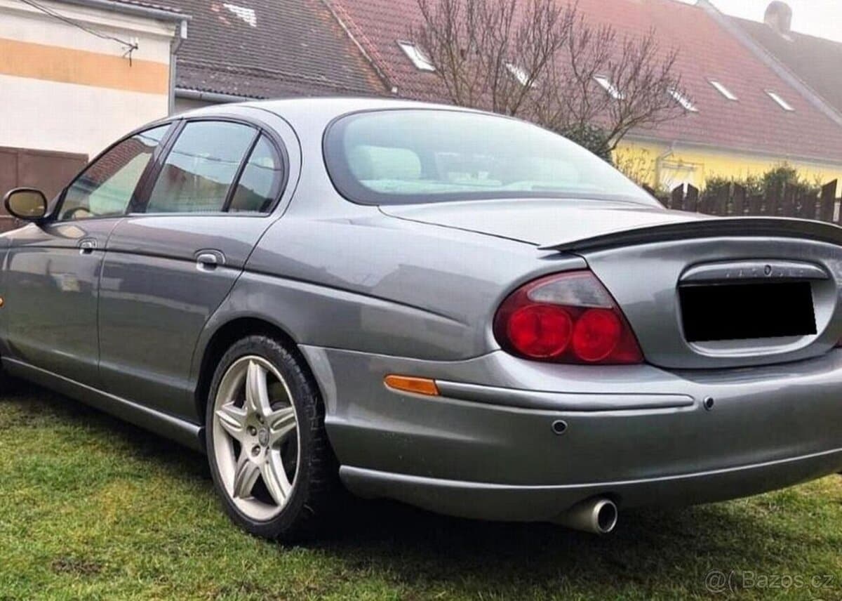 2002 Jaguar S-TYPE - 4