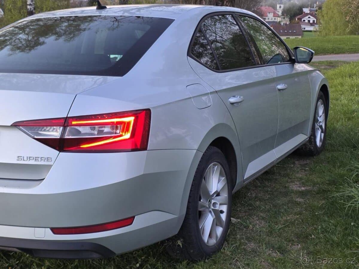 2017 Škoda SUPERB - 4