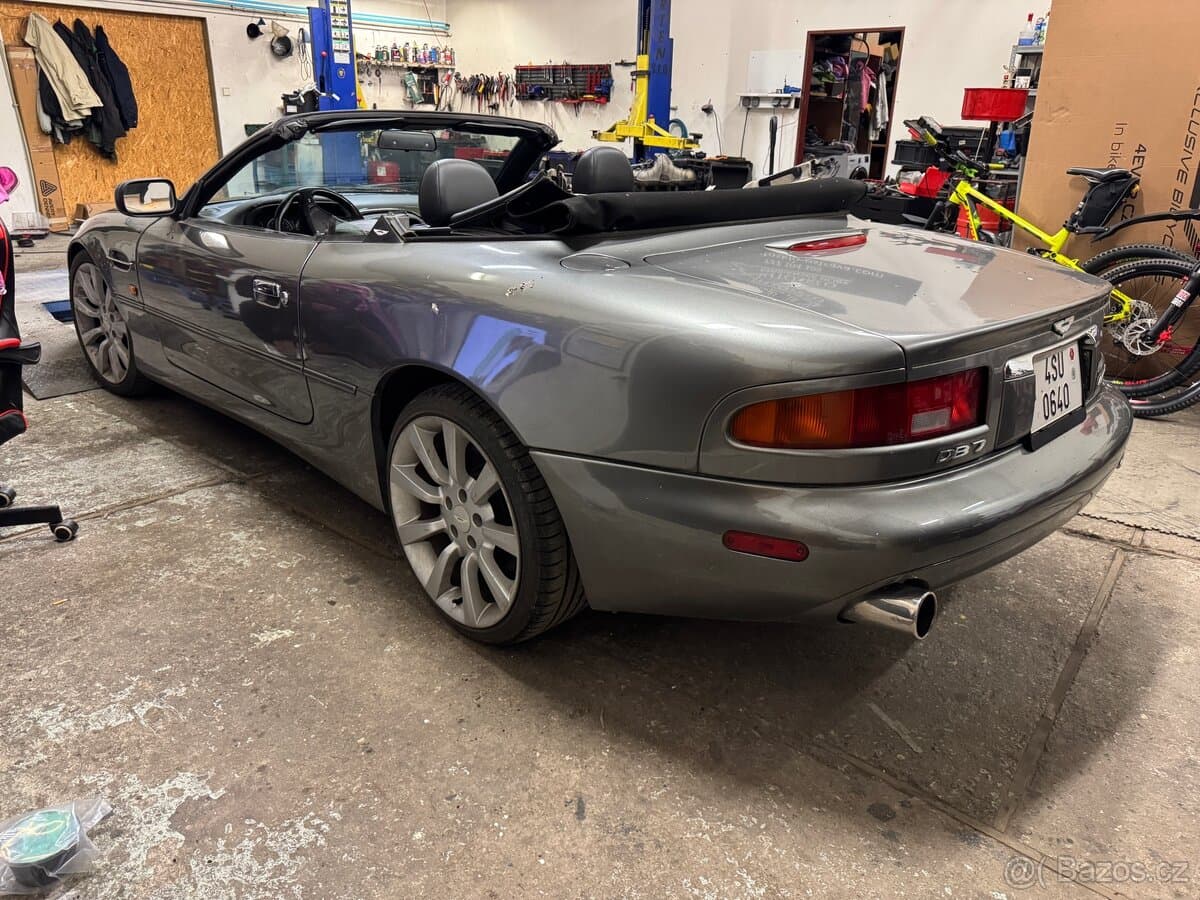 2003 Aston Martin DB7 - 4