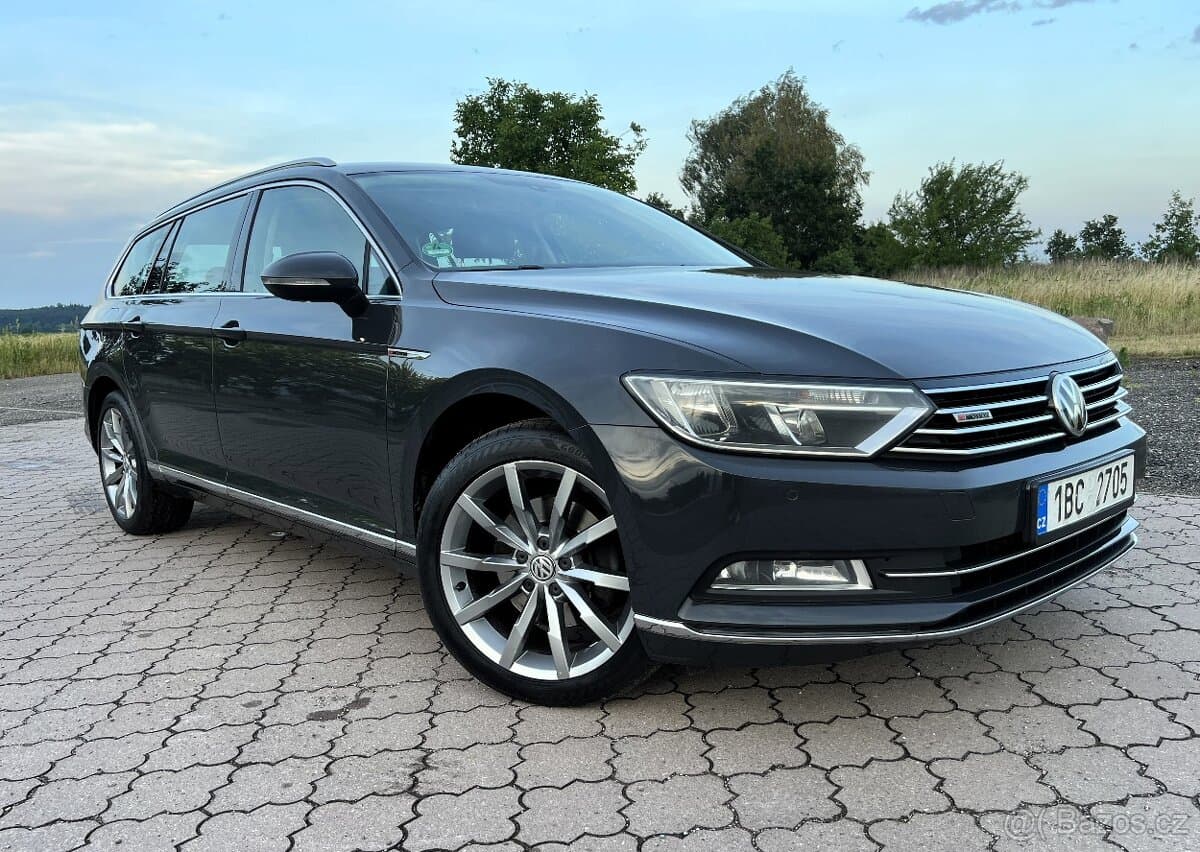 2015 Volkswagen PASSAT - 4