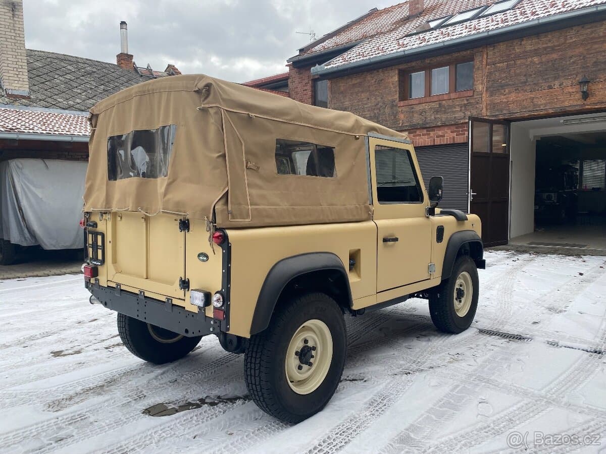 1998 Land Rover DEFENDER - 4