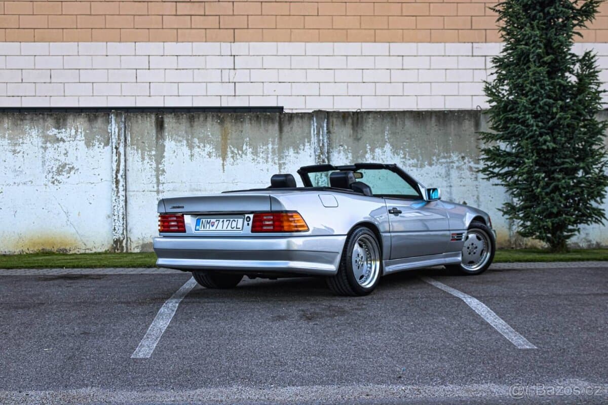 1993 Mercedes-Benz SL - 4