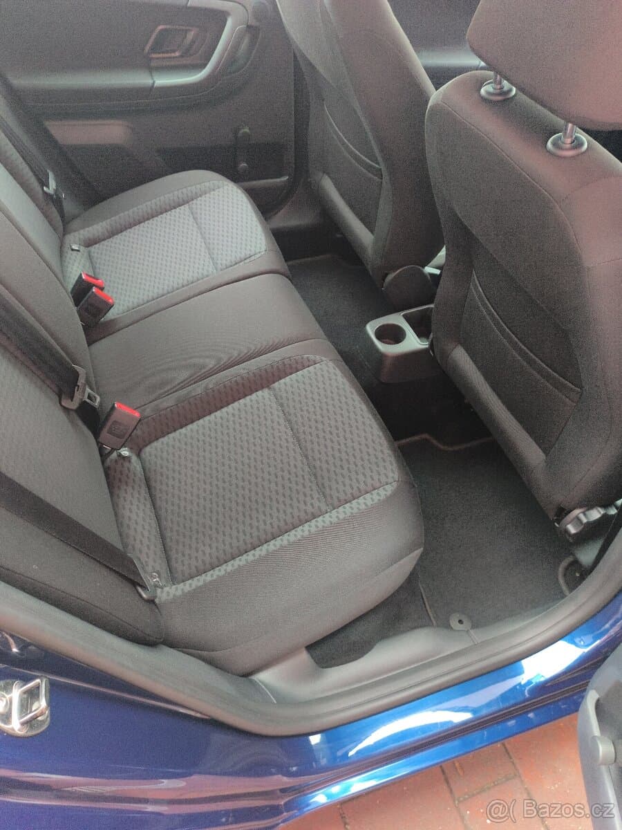 2010 Škoda FABIA - 4