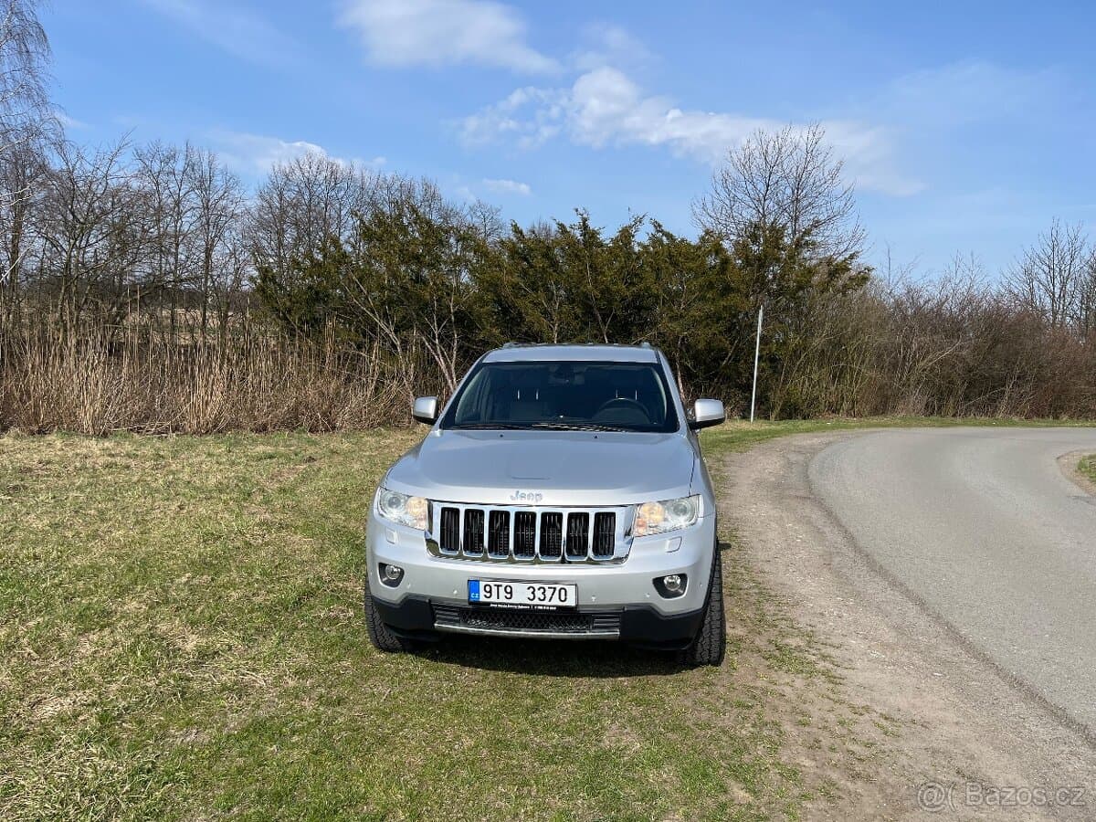 2011 Jeep CHEROKEE - 4