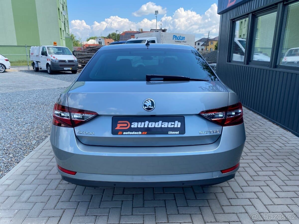 2016 Škoda SUPERB - 4