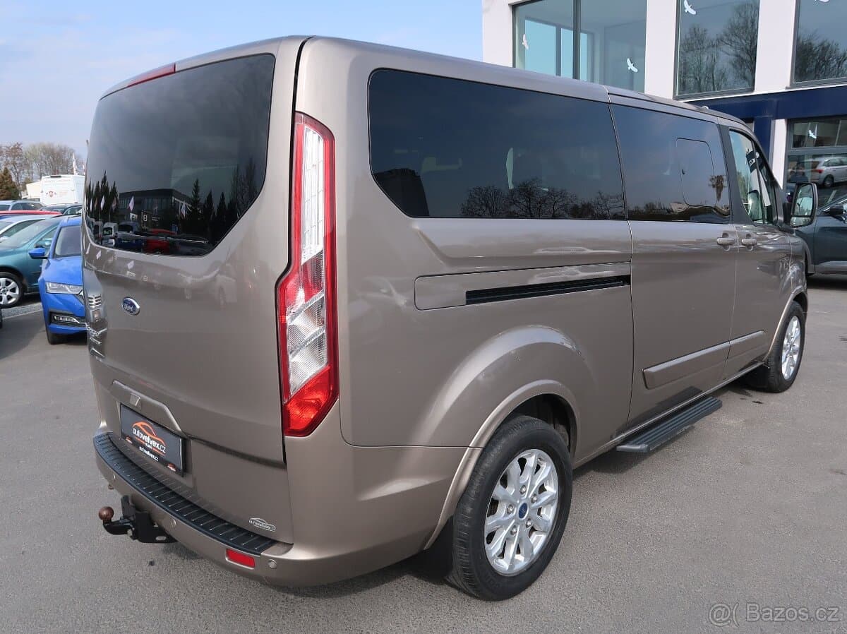 2019 Ford TOURNEO - 4