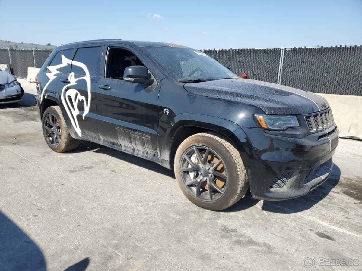 2018 Jeep CHEROKEE - 4