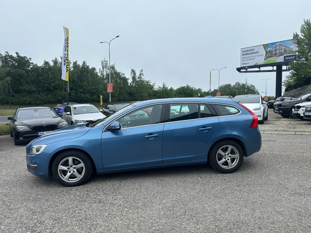 2016 Volvo V60 - 4