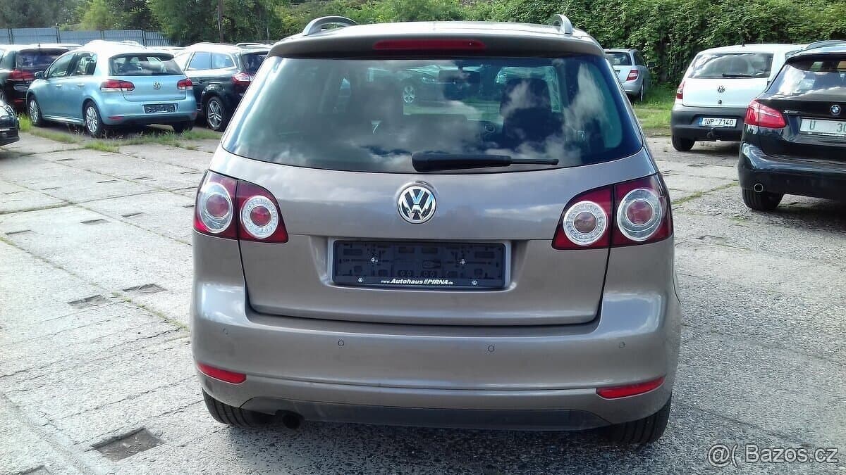 2011 Volkswagen GOLF - 4