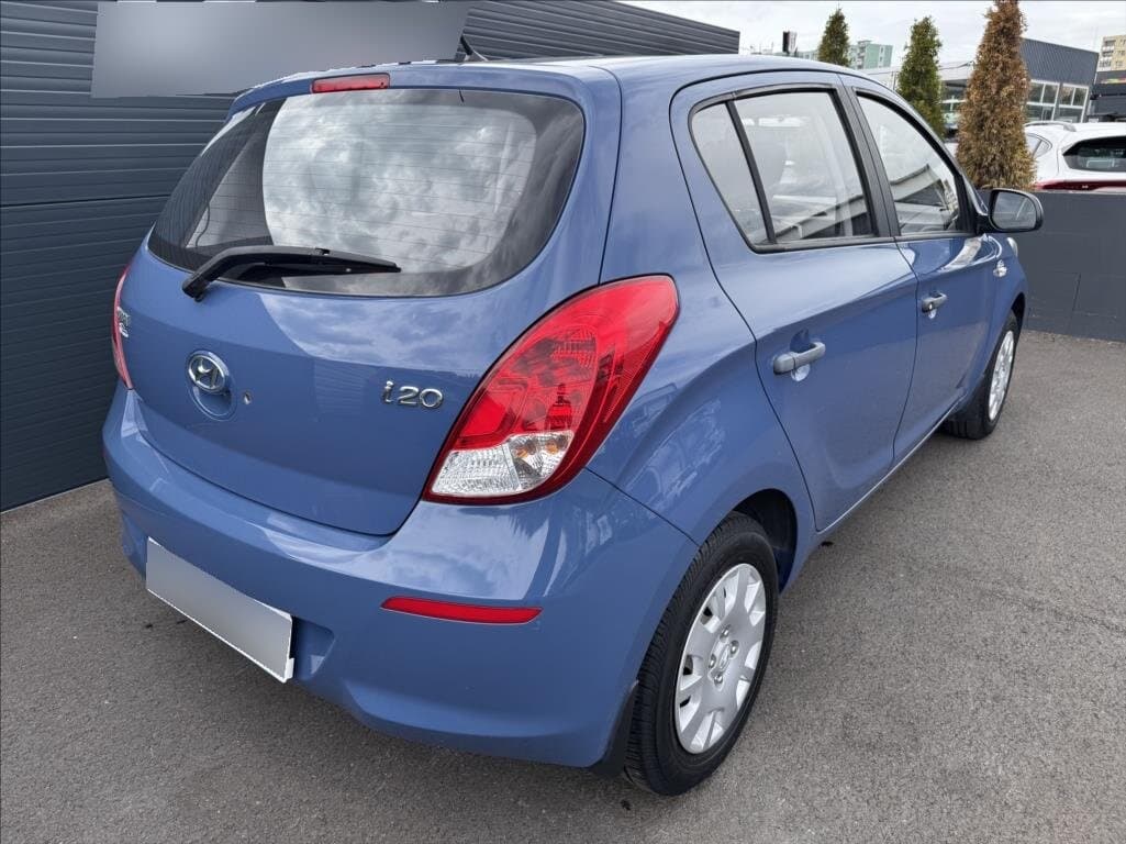 2014 Hyundai i20 - 4