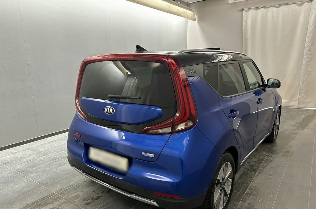 2021 Kia SOUL - 4