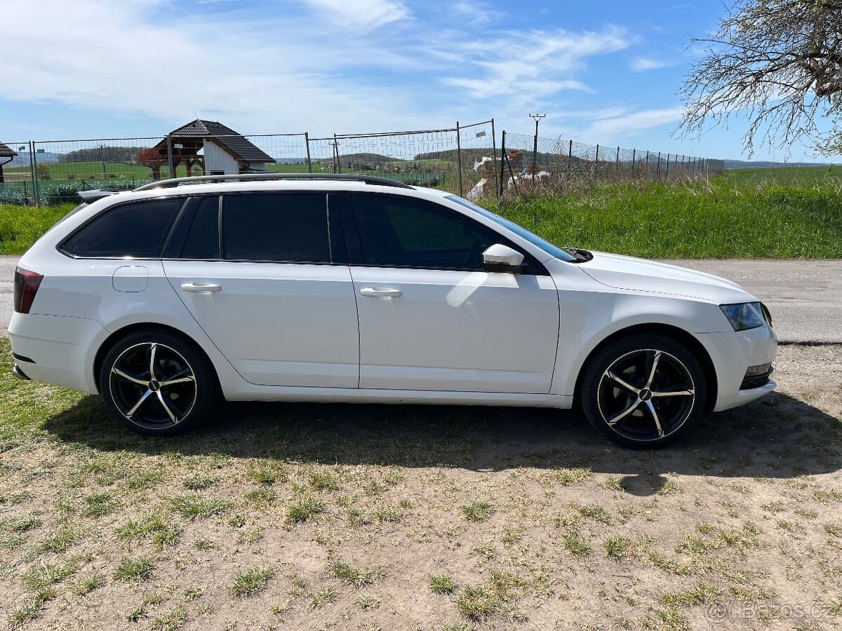 2020 Škoda OCTAVIA - 4