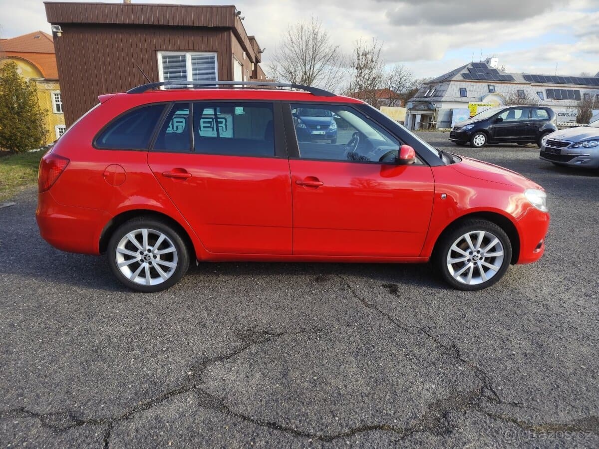 2014 Škoda FABIA - 4
