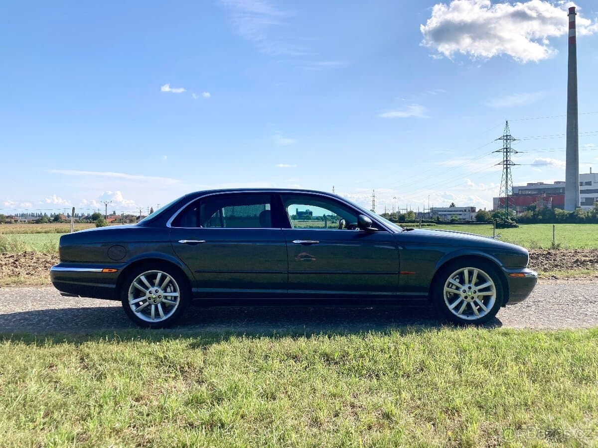 2005 Jaguar XJ - 4