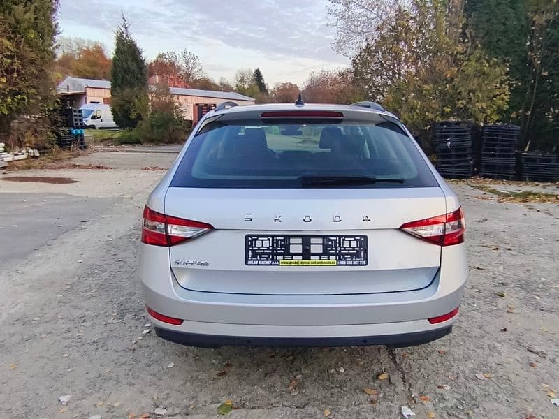 2022 Škoda SUPERB - 4