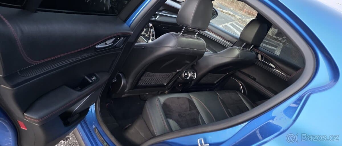 2018 Alfa Romeo STELVIO - 4