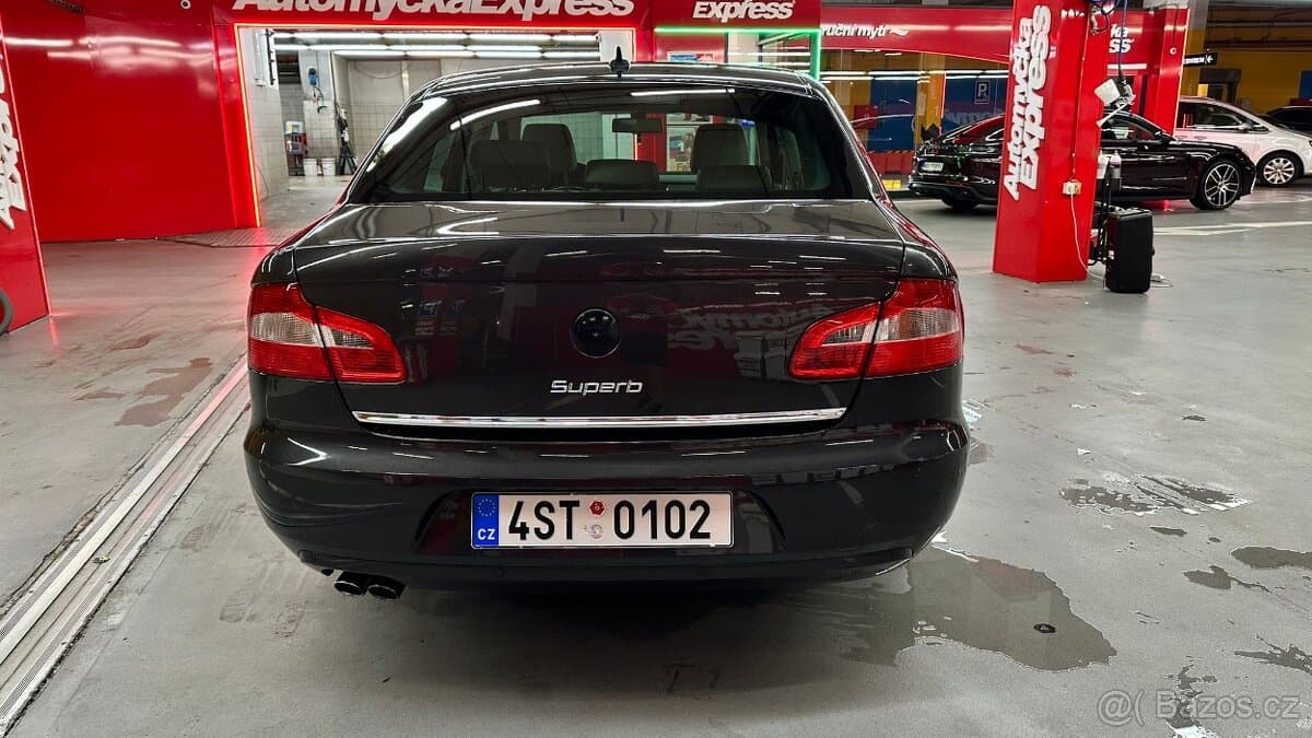 2010 Škoda SUPERB - 4