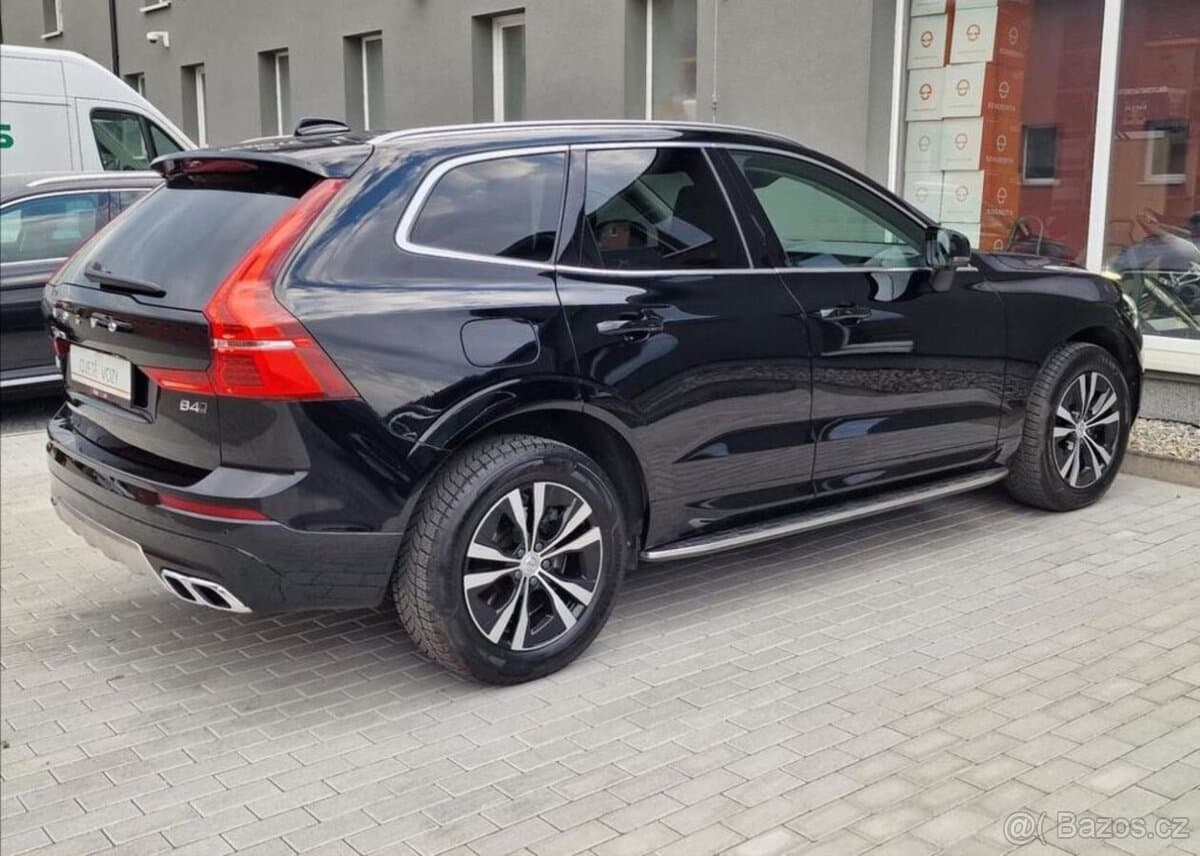 2021 Volvo XC60 - 4