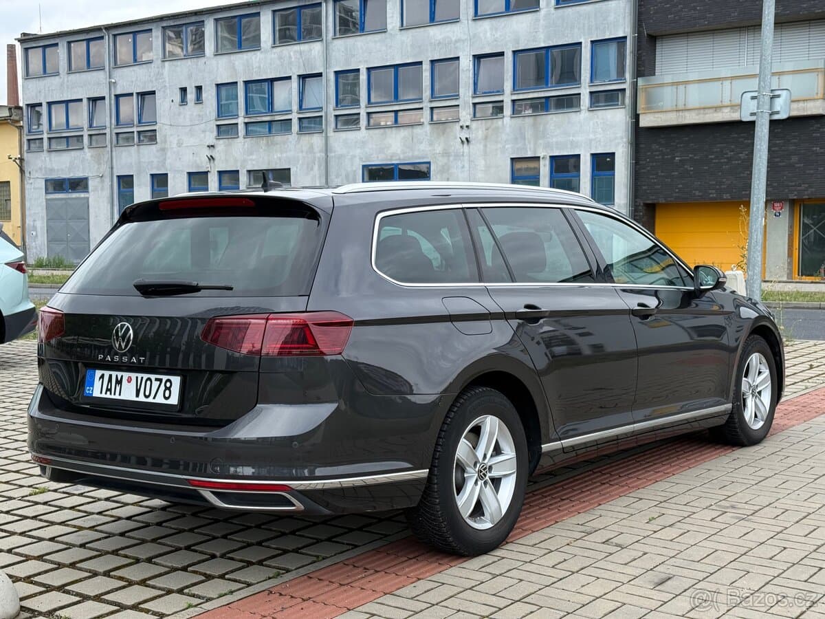 2021 Volkswagen PASSAT - 4