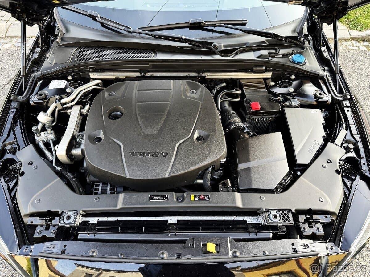 2020 Volvo V60 - 4