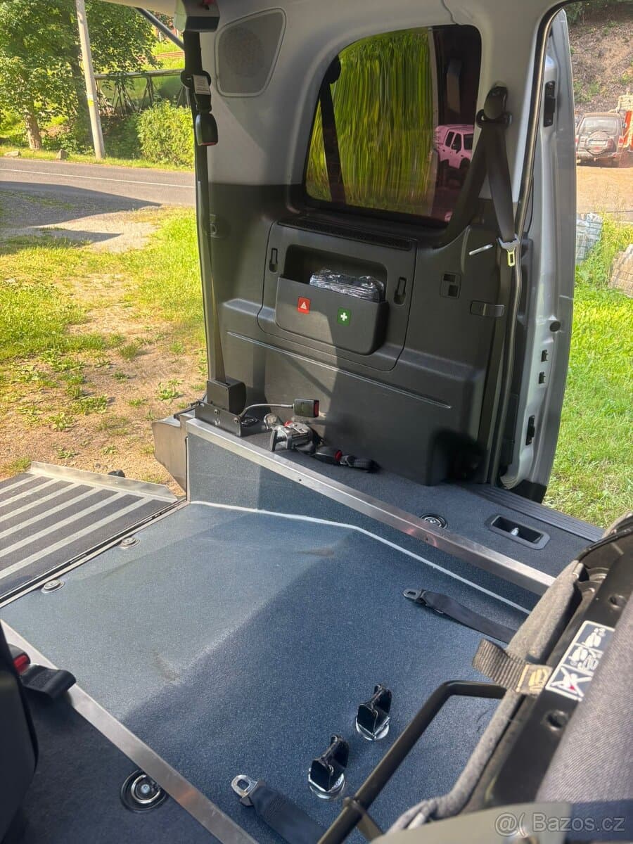 2006 Mercedes-Benz VANEO - 4