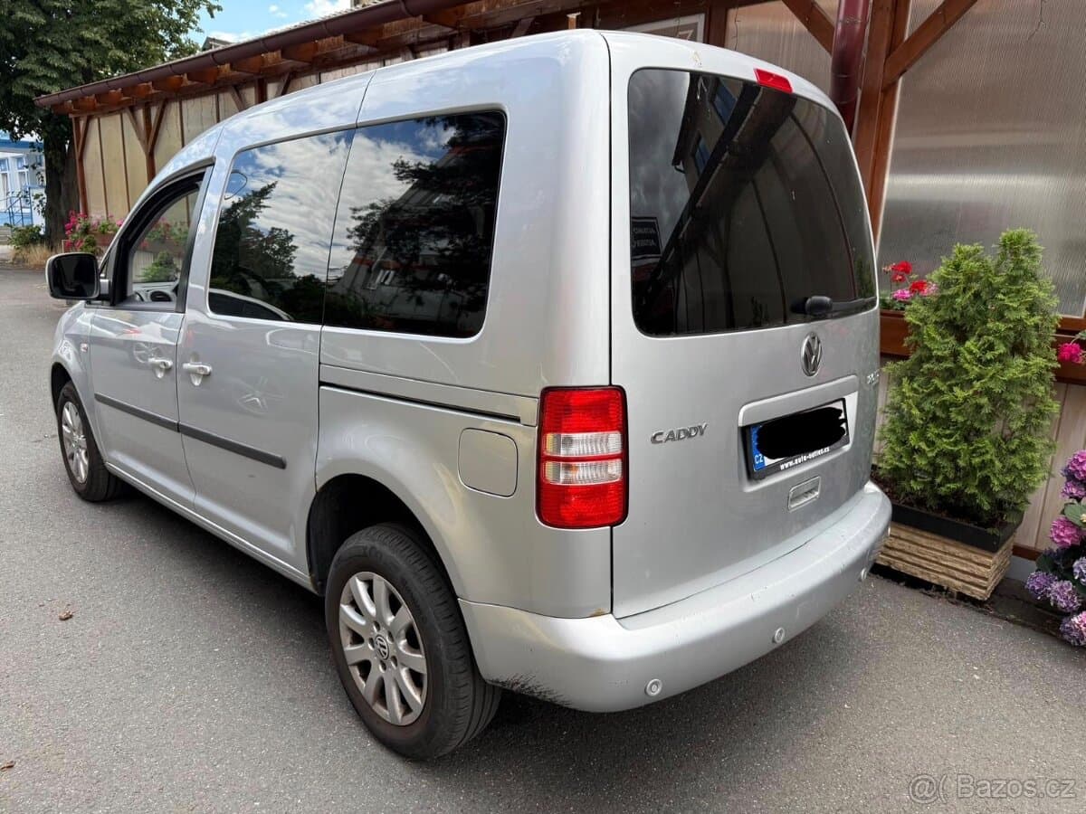 2011 Volkswagen CADDY - 4
