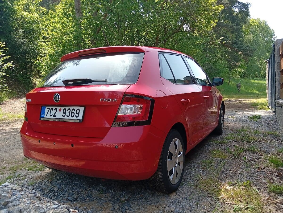 2016 Škoda FABIA - 4