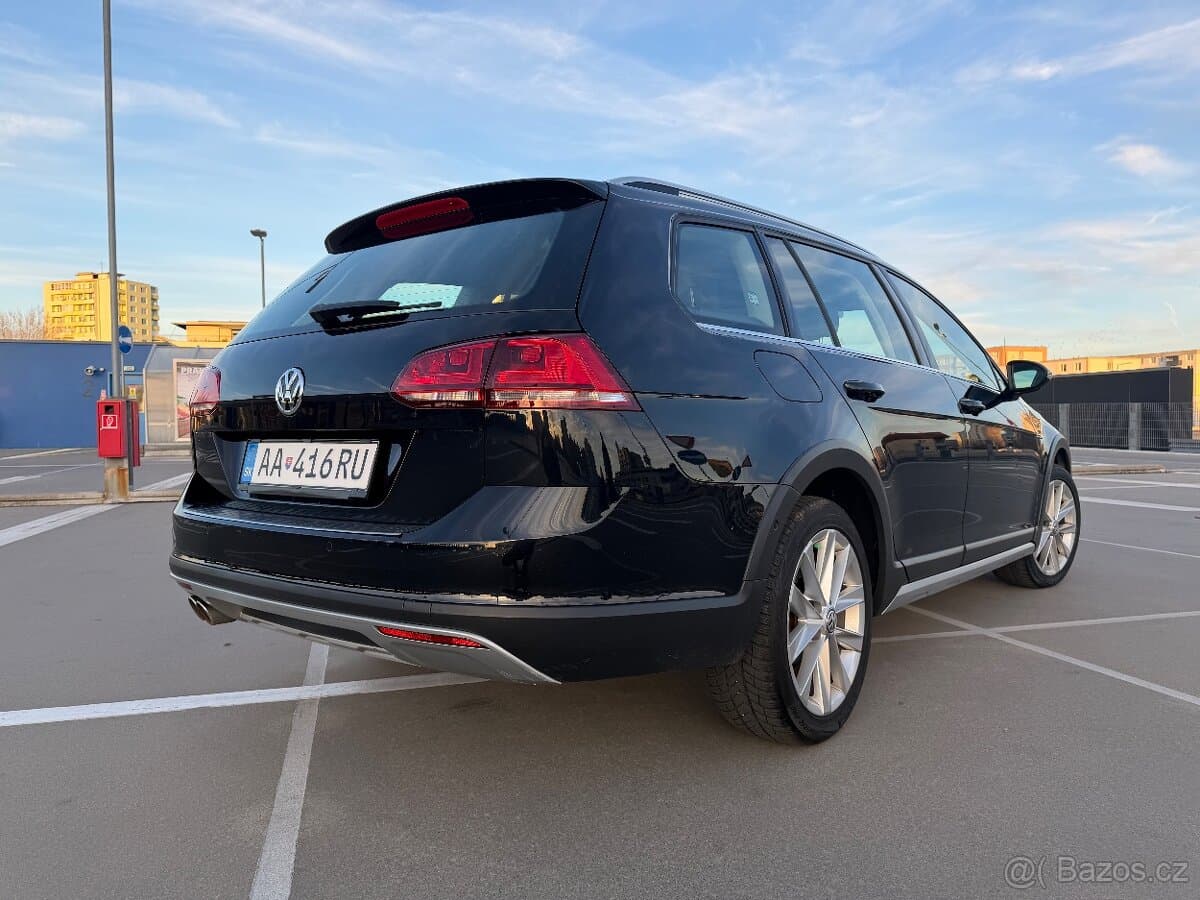 2015 Volkswagen GOLF - 4