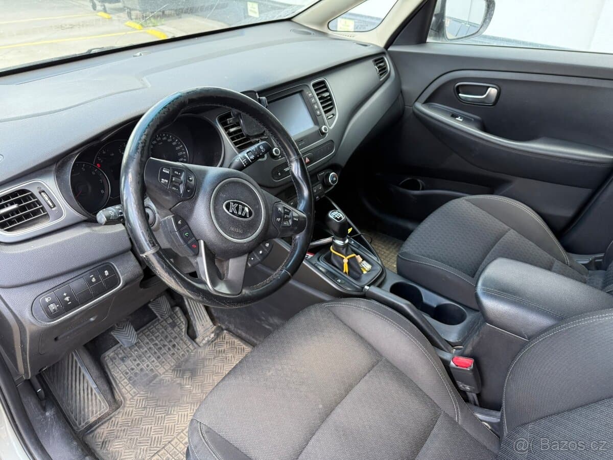 2016 Kia CARENS - 4