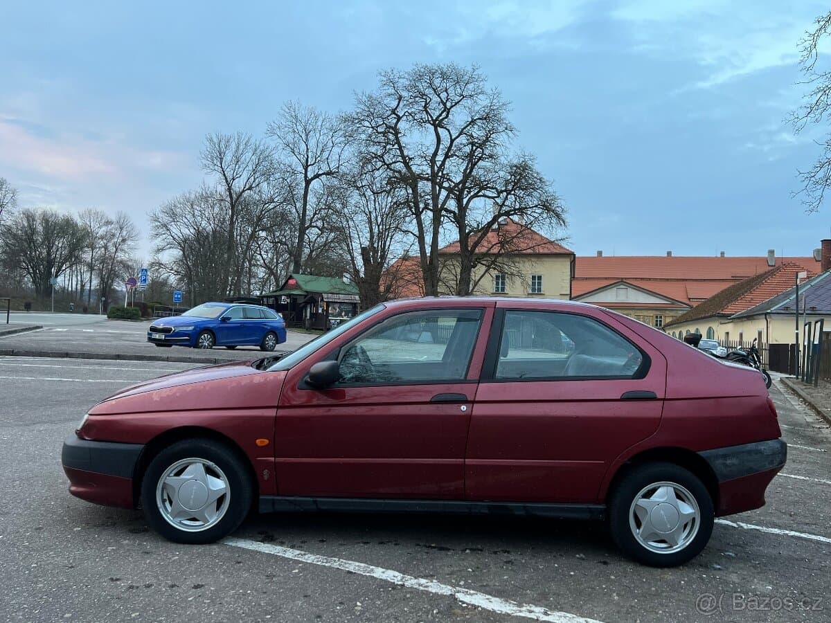 1994 Alfa Romeo 146 - 4